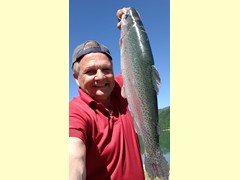 Regenbogenforelle 54 cm
gefangen am 14.06.2021