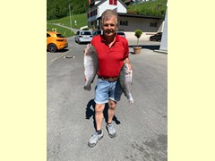 Regenbogenforelle 52 & 55 cm
gefangen am 16.06.2021