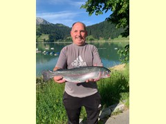 Regenbogenforelle 50 cm
gefangen am: 12.06.2022